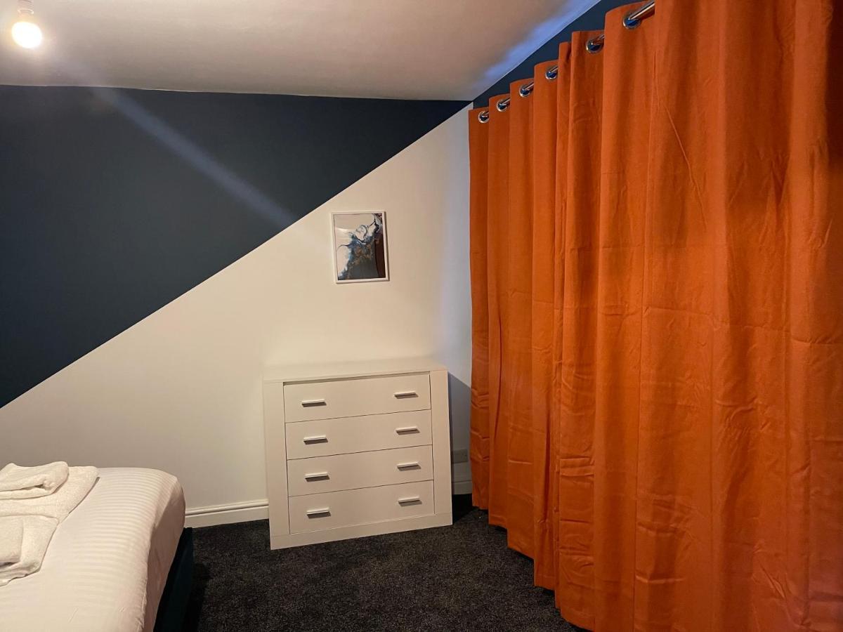 #Upmarket, Exceptional 4 Bed House, With Free Parking, Close To Amenities And Supermarkets Sheffield Dış mekan fotoğraf