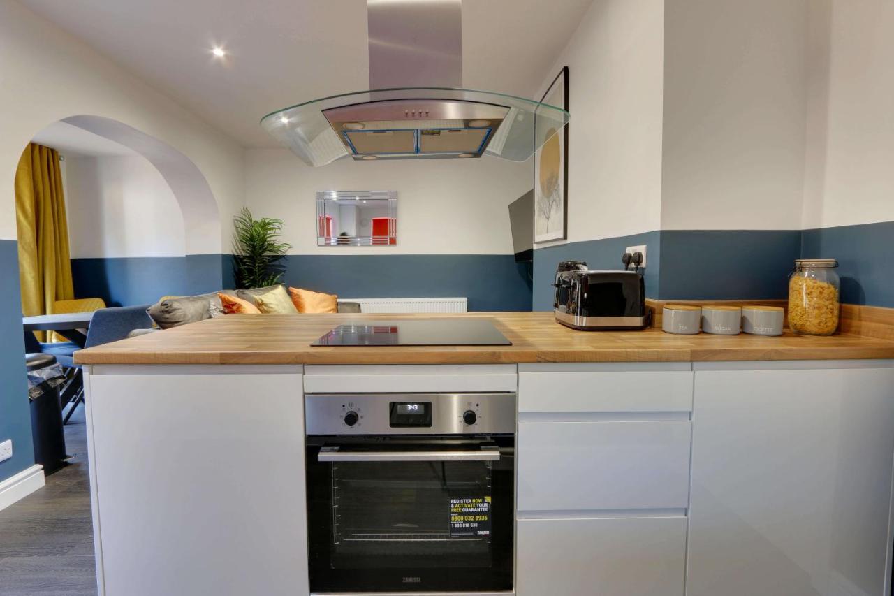 #Upmarket, Exceptional 4 Bed House, With Free Parking, Close To Amenities And Supermarkets Sheffield Dış mekan fotoğraf
