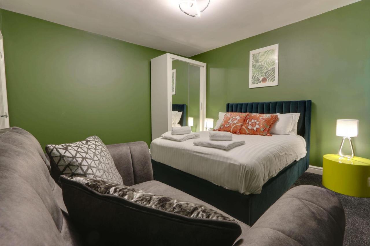 #Upmarket, Exceptional 4 Bed House, With Free Parking, Close To Amenities And Supermarkets Sheffield Dış mekan fotoğraf