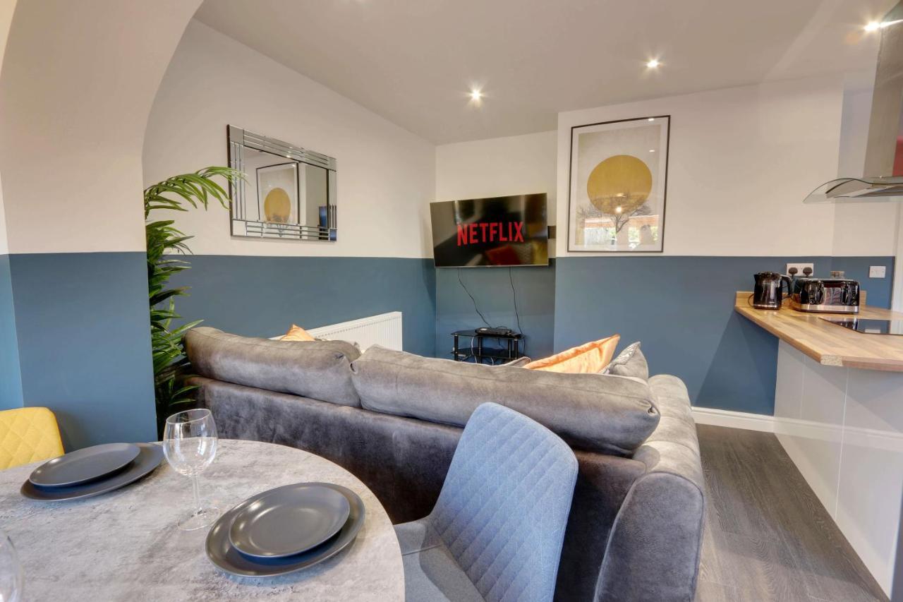 #Upmarket, Exceptional 4 Bed House, With Free Parking, Close To Amenities And Supermarkets Sheffield Dış mekan fotoğraf